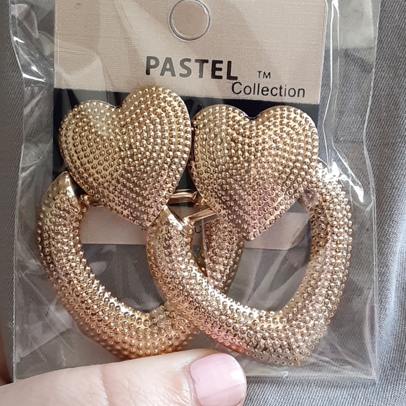 Pastel Collection Jewelry - Pastel Collection Big Heart Dangle Earrings